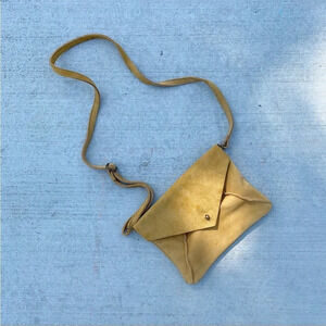 Free people genuine suede leather envelope style bag adjustable strap yellow